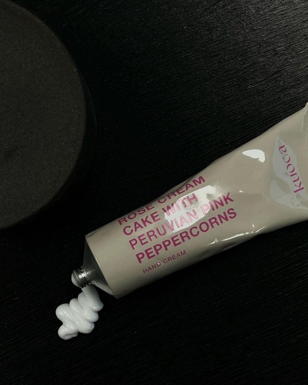 KUOCA Rose Cream Cake with Peruvian Pink Peppercorns Hand Cream