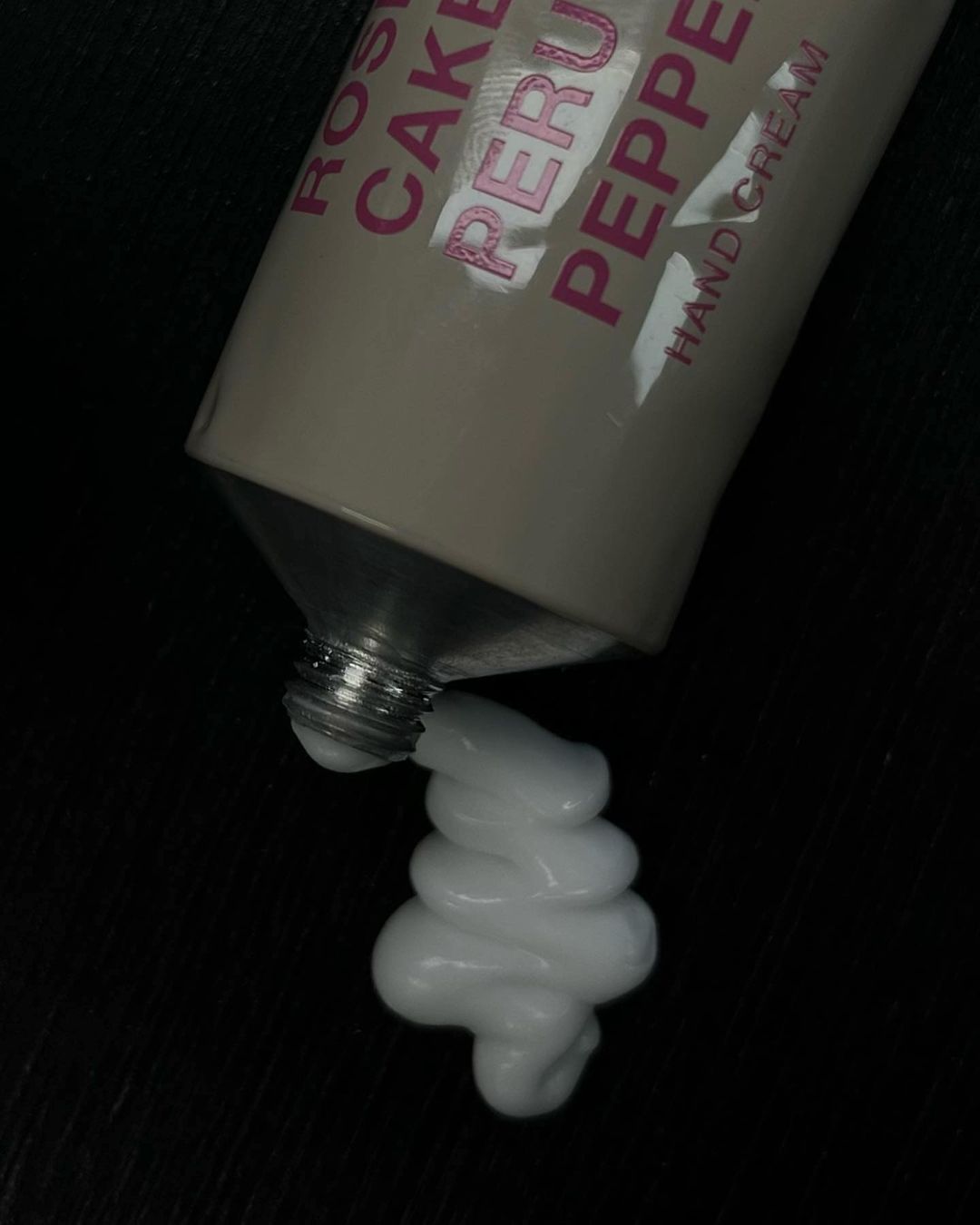 KUOCA Rose Cream Cake with Peruvian Pink Peppercorns Hand Cream
