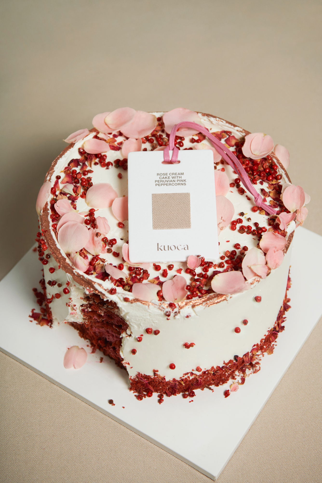 KUOCA Rose Cake Fragrance Tag