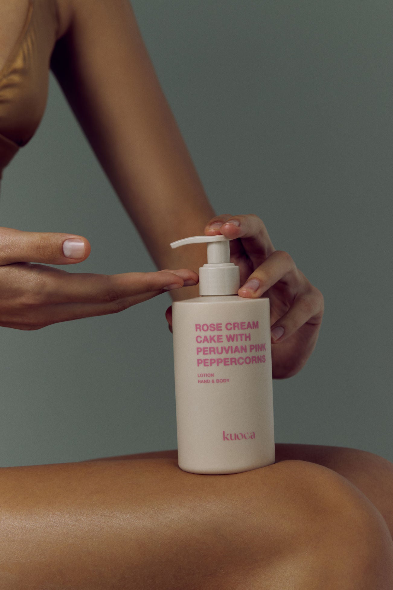 KUOCA Rose Cream Cake with Peruvian Pink Peppercorns Hand & Body Lotion